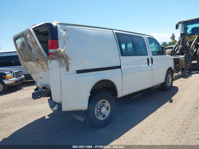 Chevrolet Express 2500 Work Van 2016 1GCWGAFF7G1211448 Image 4