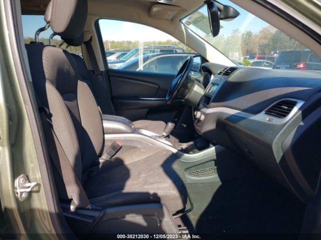 3C4PDCAB4JT533705 Dodge JOURNEY SE