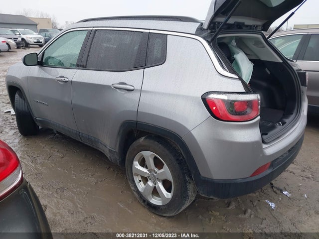 2018 JEEP COMPASS LATITUDE FWD VIN: 3C4NJCBB0JT309006