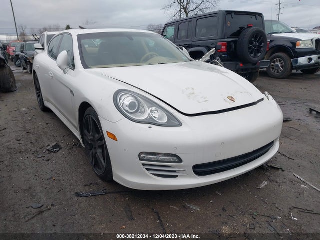 2012 PORSCHE PANAMERA WP0AA2A78CL012036 Photo 0