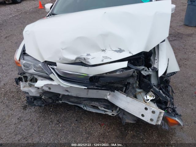19VDE1F33EE004898 Acura Ilx 2.0l
