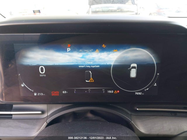 KNDNE5H36R6355140 KIA Carnival Mpv Sx