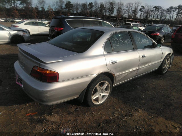 2000 ACURA TL 3.2 W/NAVIGATION SYSTEM (A5) VIN: 19UUA5674YA039388