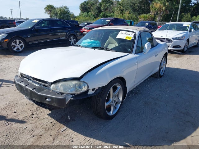 2003 MAZDA MX-5 MIATA CLOTH/LS/SE/SHINSEN VIN: JM1NB353030300937