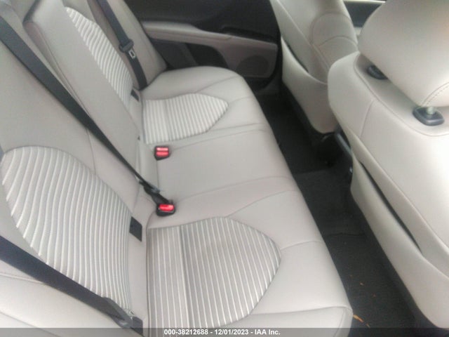 Продаж на аукціоні авто 2022 Toyota Camry Se Hybrid, vin: 4T1G31AK4NU594762, номер лоту: 38212688