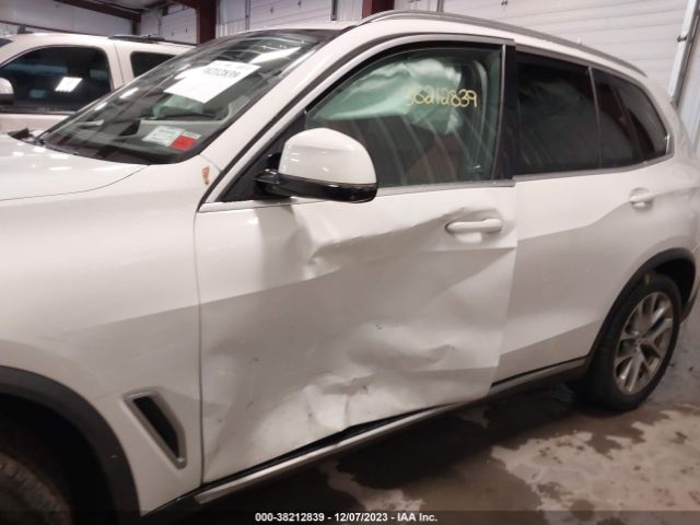 5UXCR6C52KLL04427 BMW X5 Xdrive40i