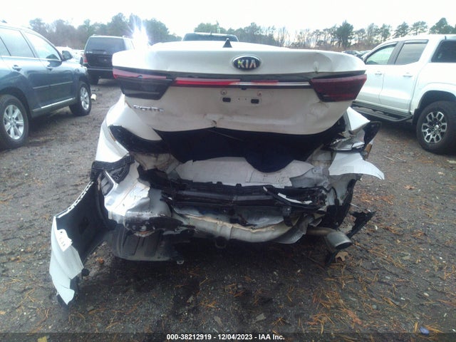 2019 KIA FORTE LXS VIN: 3KPF24AD9KE096699
