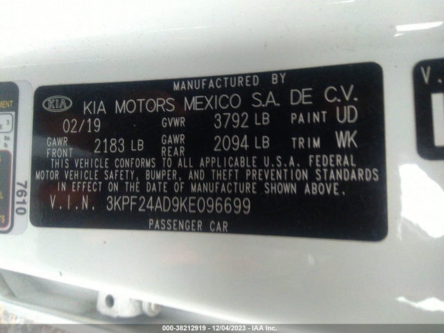 2019 KIA FORTE LXS VIN: 3KPF24AD9KE096699