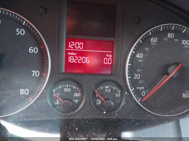 2006 VOLKSWAGEN JETTA 2.5 VIN: 3VWSF71K86M680930