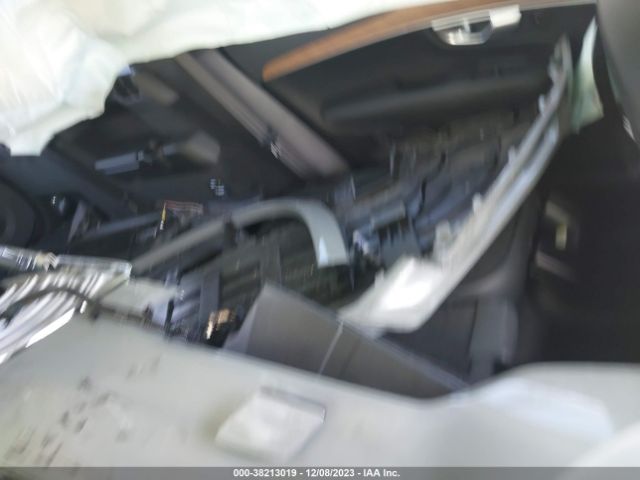 2024 VOLVO XC90 YV4062PE7R1164751 Photo 7