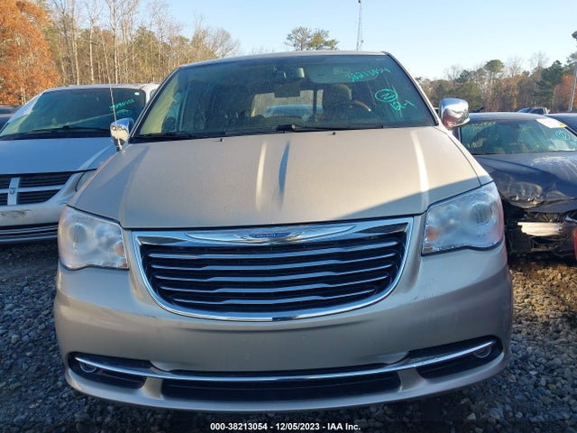 2C4RC1GG8GR133516 Chrysler Town & Country Limited Platinum