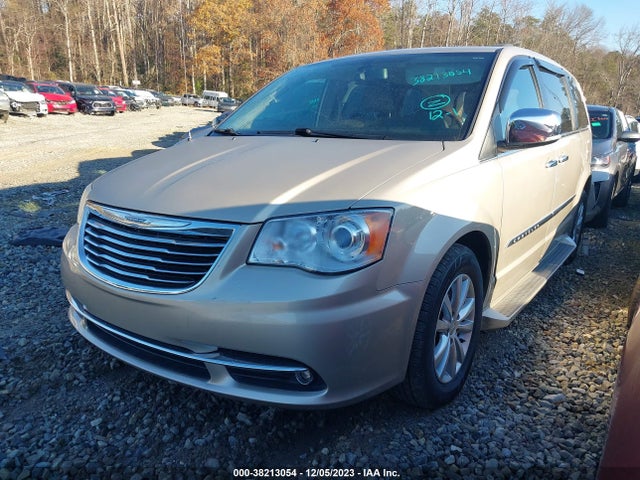 2C4RC1GG8GR133516 Chrysler Town & Country Limited Platinum