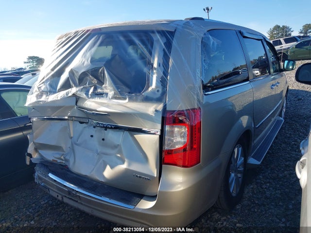 2C4RC1GG8GR133516 Chrysler Town & Country Limited Platinum