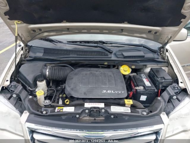2014 CHRYSLER TOWN & COUNTRY 2C4RC1BG2ER365372 Photo 9