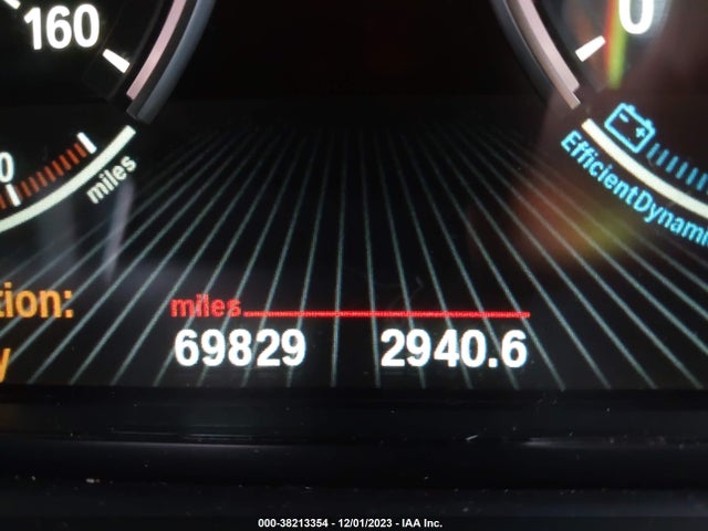 BMW 535i Xdrive 2016 WBA5B3C5XGG253009 Image 15