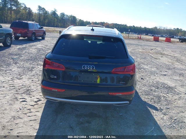 WA1BNAFY1K2072470 Audi Q5 45 Premium