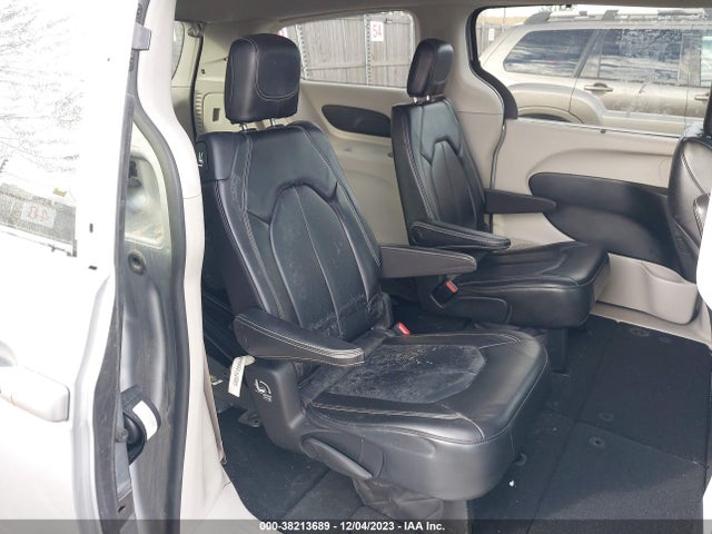 2C4RC1DG1LR264821 Chrysler Voyager Lxi