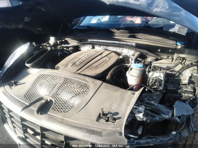 2018 PORSCHE MACAN WP1AA2A52JLB10263 Photo 9