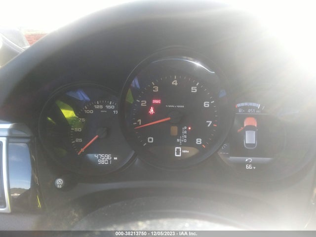 2018 PORSCHE MACAN WP1AA2A52JLB10263 Photo 6