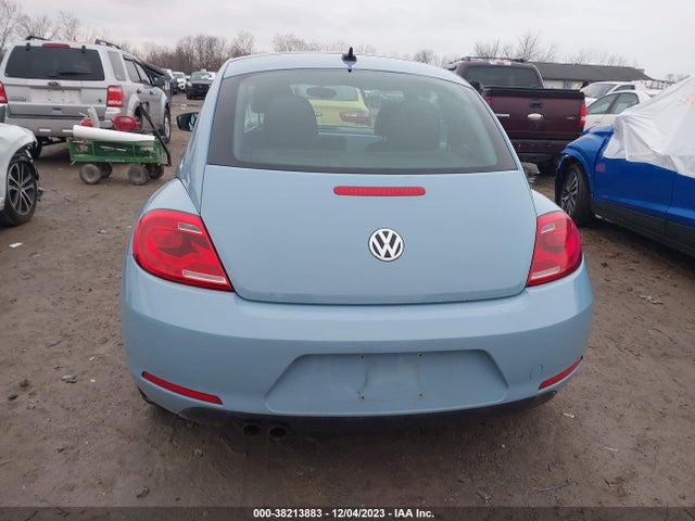 2013 VOLKSWAGEN BEETLE 2.5L VIN: 3VWJP7AT7DM647867