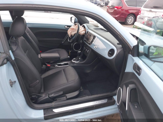 2013 VOLKSWAGEN BEETLE 2.5L VIN: 3VWJP7AT7DM647867