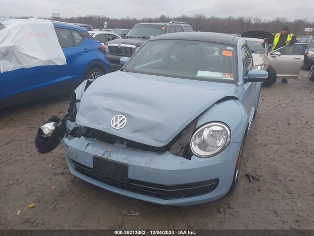 2013 VOLKSWAGEN BEETLE 2.5L VIN: 3VWJP7AT7DM647867