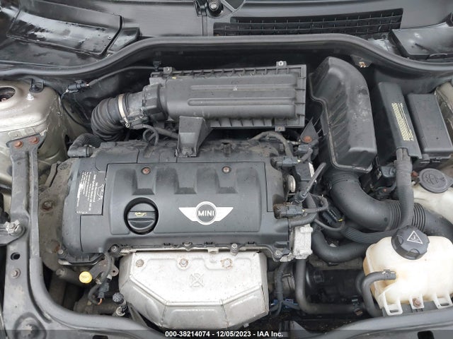 2011 MINI COOPER WMWSU3C50BT094210 Photo 5