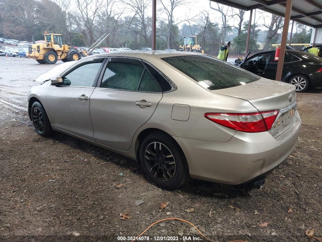 Toyota CAMRY LE 2015 4T1BF1FK4FU993134 Image 3