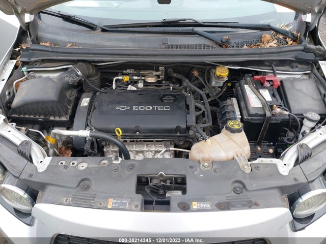 Chevrolet Sonic Lt Auto 2014 1G1JC6SH7E4115057 Image 10
