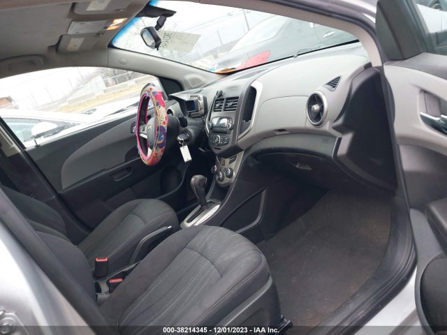 Chevrolet Sonic Lt Auto 2014 1G1JC6SH7E4115057 Image 5