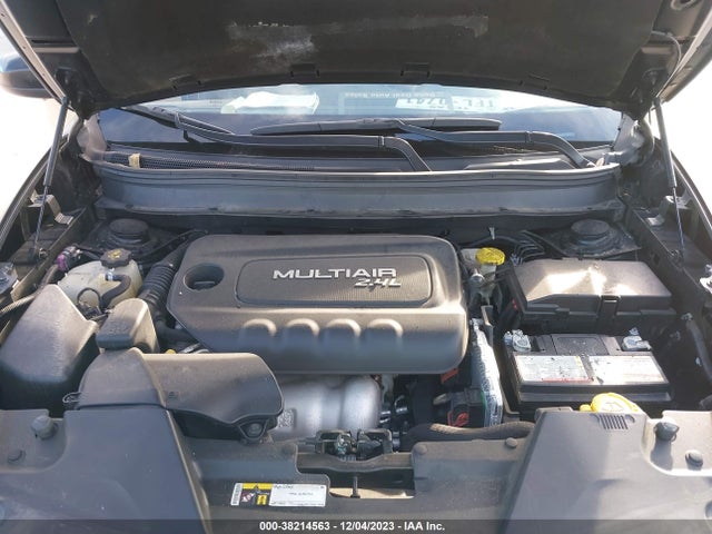 1C4PJLLB9JD538460 Jeep Cherokee Latitude Plus Fwd