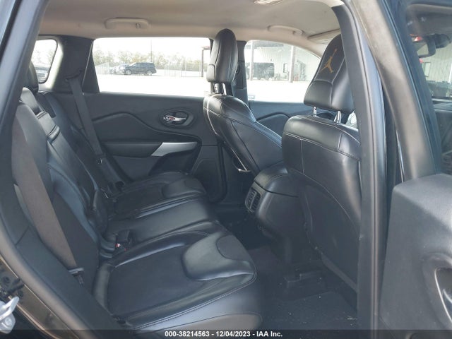 1C4PJLLB9JD538460 Jeep Cherokee Latitude Plus Fwd