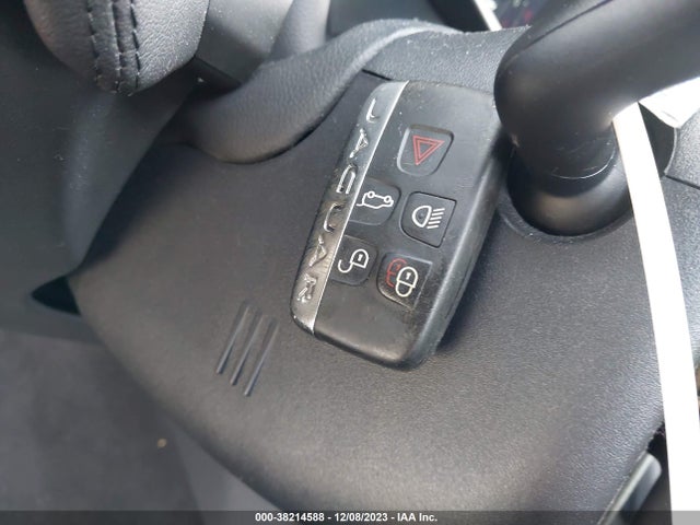 2019 JAGUAR F-PACE SADCK2FX6KA610610 Photo 10