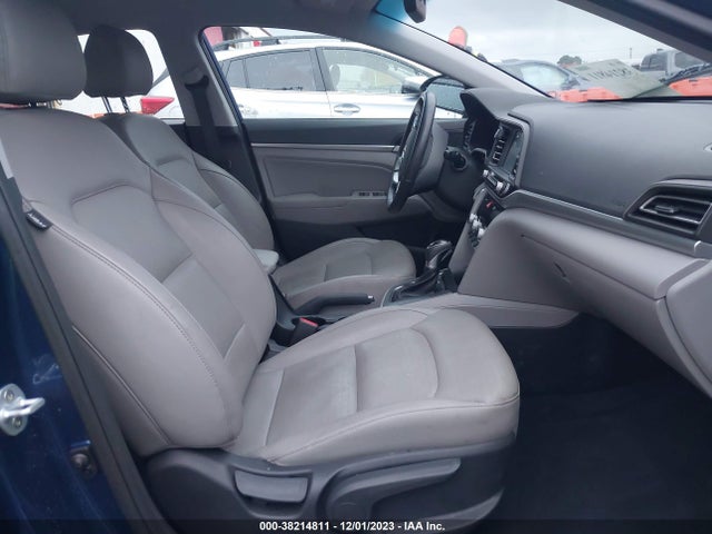 Hyundai Elantra 2019 5NPD84LF2KH455083 Image 18