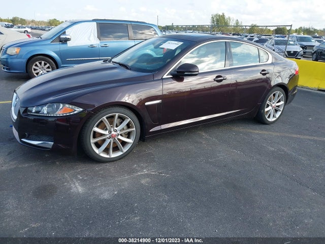 2015 JAGUAR XF SAJWA0F74F8U49074 Photo 1