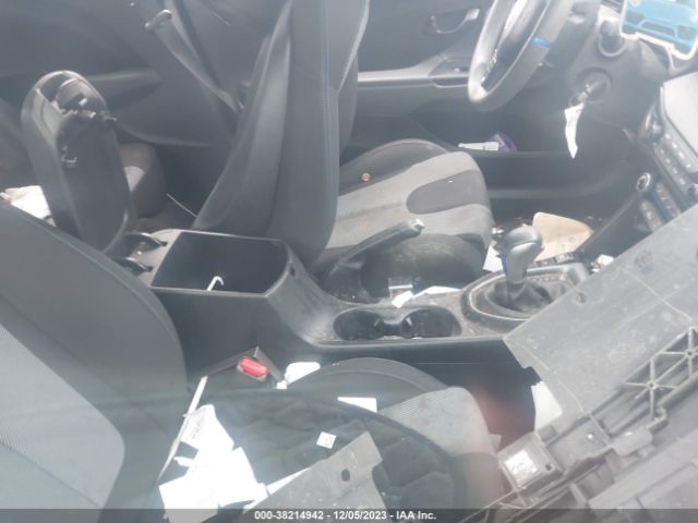2019 HYUNDAI VELOSTER KMHTG6AF5KU005295 Photo 4
