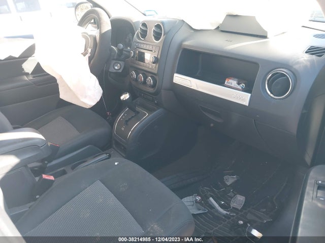 1C4NJCBA4ED550411 Jeep Compass Sport
