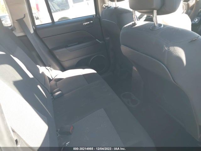 1C4NJCBA4ED550411 Jeep Compass Sport