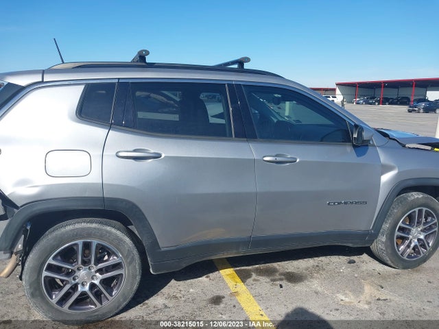 Jeep Compass Latitude Fwd 2018 3C4NJCBB2JT287008 Image 13