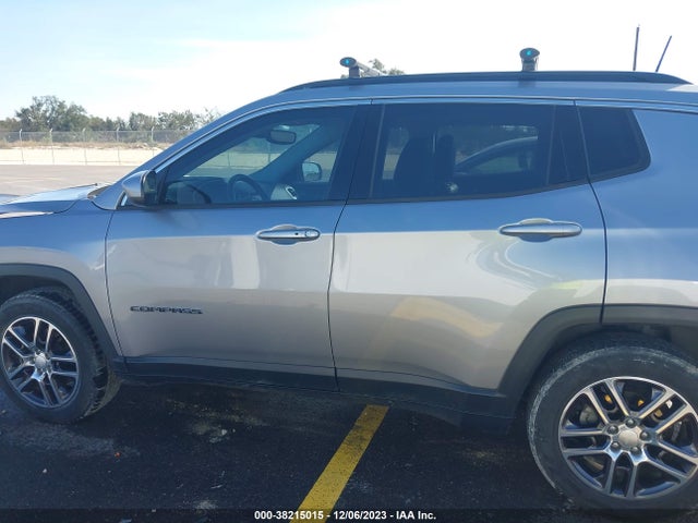 Jeep Compass Latitude Fwd 2018 3C4NJCBB2JT287008 Image 14
