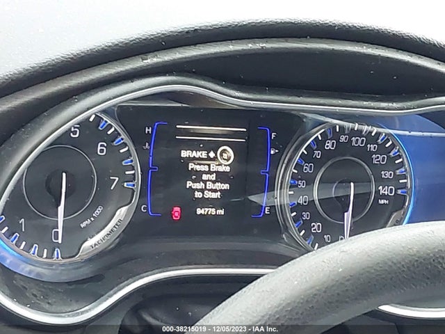 Chrysler 200 Limited 2016 1C3CCCAB3GN119989 Image 7