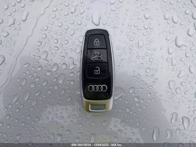 WA1AAAGE2NB023987 Audi E-tron Premium Quattro