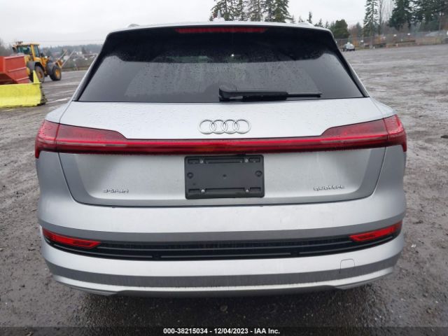 WA1AAAGE2NB023987 Audi E-tron Premium Quattro