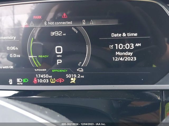 WA1AAAGE2NB023987 Audi E-tron Premium Quattro