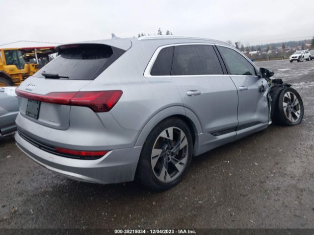 WA1AAAGE2NB023987 Audi E-tron Premium Quattro