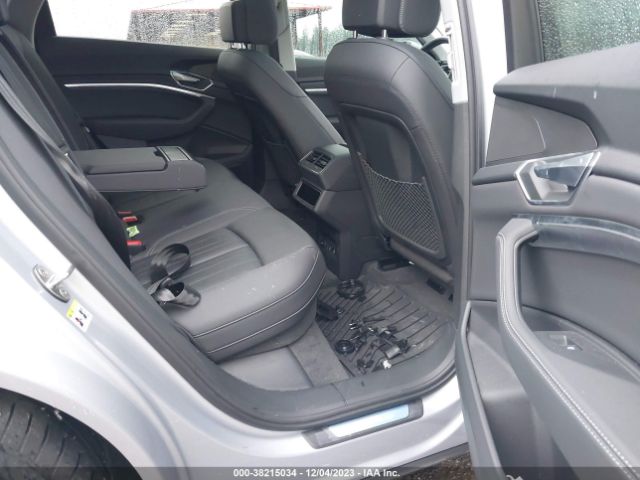 WA1AAAGE2NB023987 Audi E-tron Premium Quattro