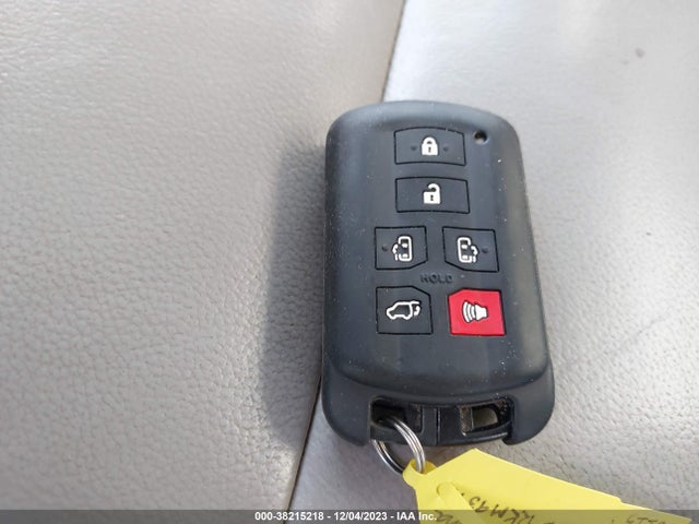 Toyota Sienna Xle 8 Passenger 2017 5TDYZ3DC3HS883115 Image 11