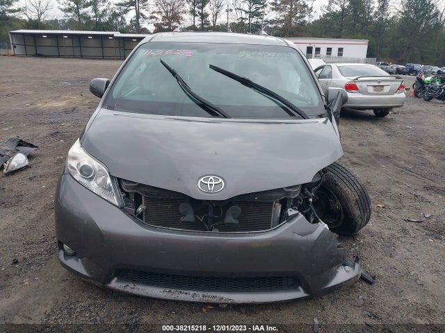 Toyota Sienna Xle 8 Passenger 2017 5TDYZ3DC3HS883115 Image 13