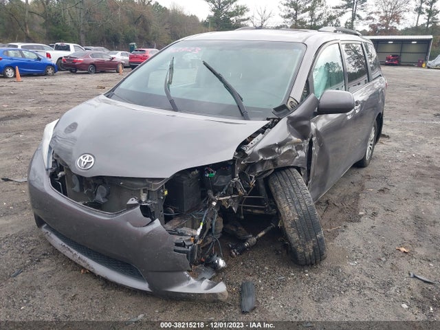 Toyota Sienna Xle 8 Passenger 2017 5TDYZ3DC3HS883115 Image 6