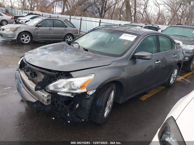 Nissan Altima 2.5 S 2014 1N4AL3AP5EC143420 Image 2